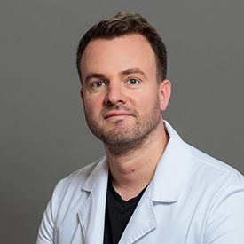 Dr. Papp Levente